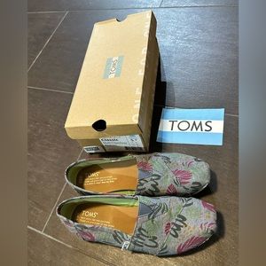 Tom’s Classic Flats
